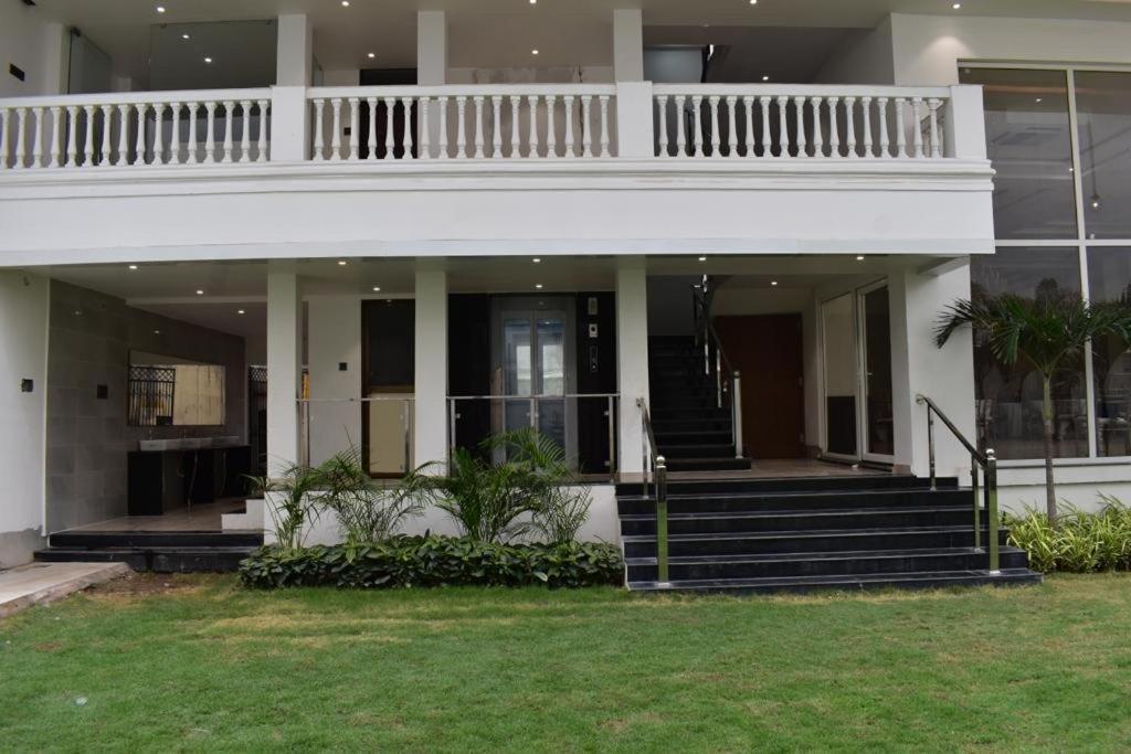 The White Lotus Hotel Gaya Exterior photo